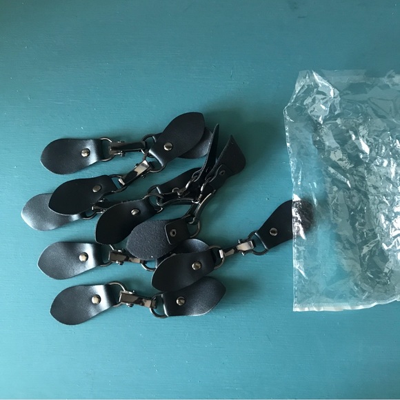NEW Set of 8 Black Leather Tab Closure Buckle - Picture 3 of 4